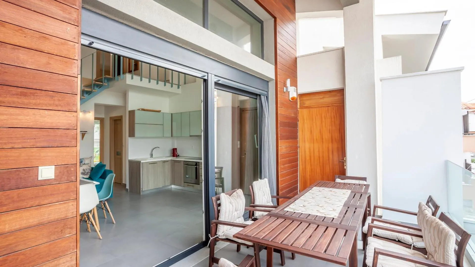 Aleksia Seaside Deluxe Apartment Pefkochori